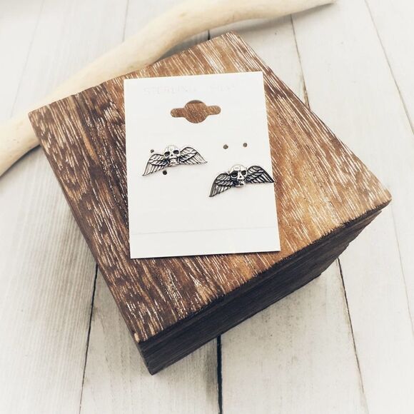 Skull With Wings Sterling Silver Earrings - Picture 1 of 5